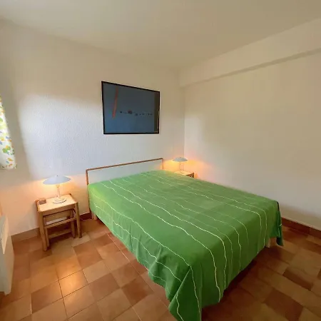 2p 4 Couchages Avec Piscine, Tennis Et Parking A - Fr-1-226b-174 Apartment *